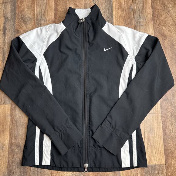 Vintage Nike Soccer Jacket Women's Small Black Athletic Training Fitness 6542 - Picture 1 of 14